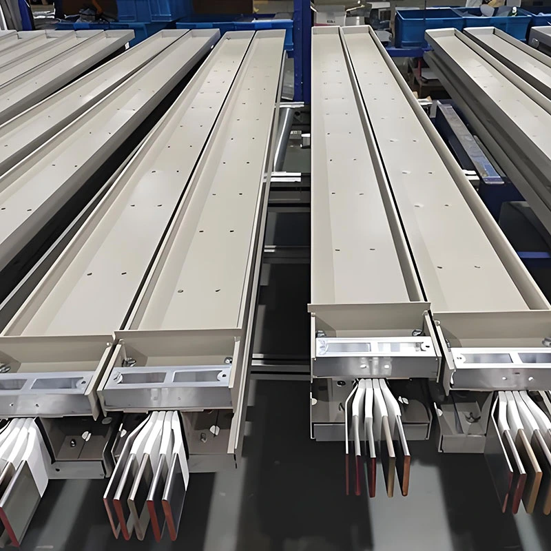 Busway ล้อมรอบกระแสสูง